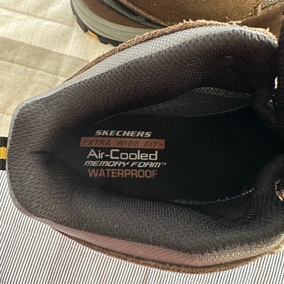 Men’s Skechers Hiking boots - Picture 5 of 7